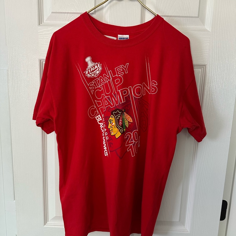 Chicago Blackhawks 2010 Stanley Cup Champions T-Shirt - Size L